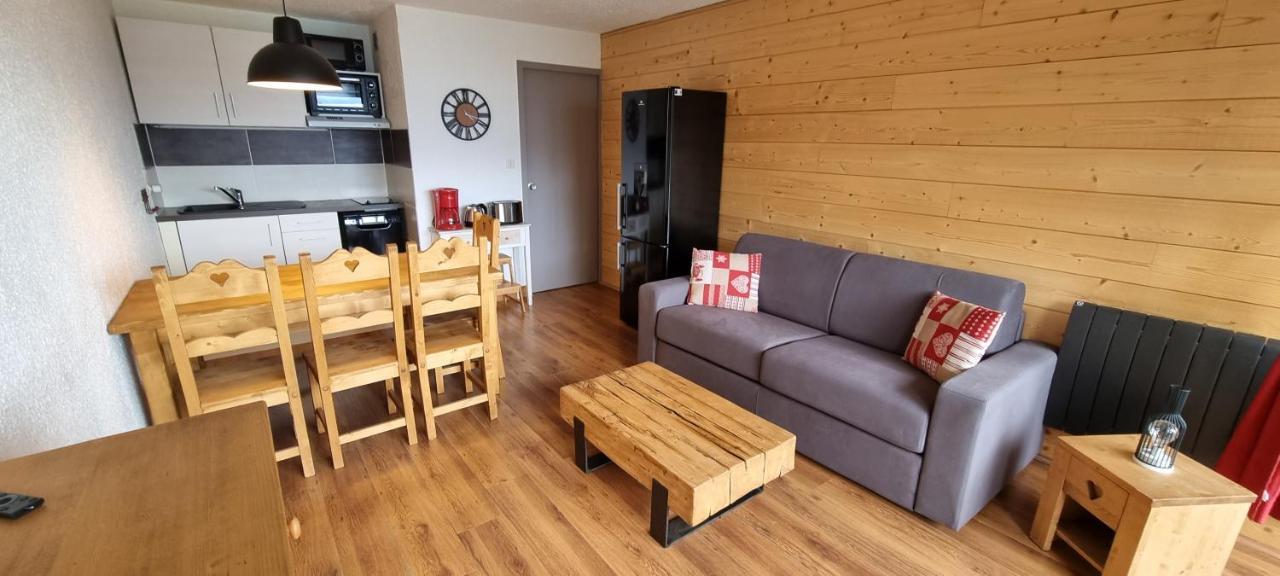Auris Les Gentianes Station Alpe Huez Apartment Exterior photo
